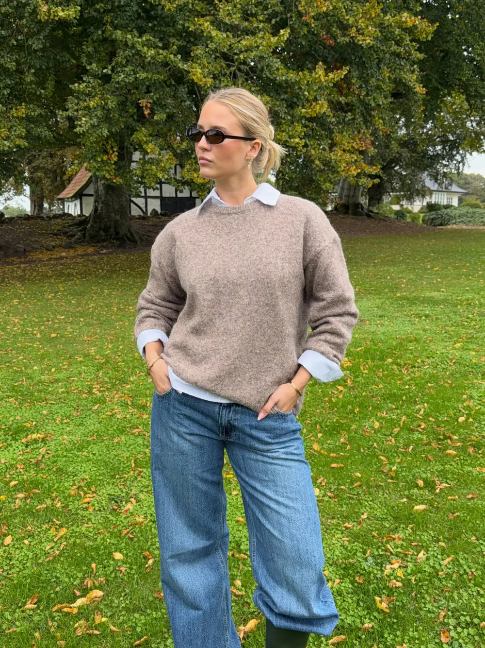 Orla strikbluse - Taupe