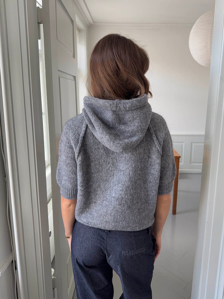 Vanja strikket hoodie - Grå