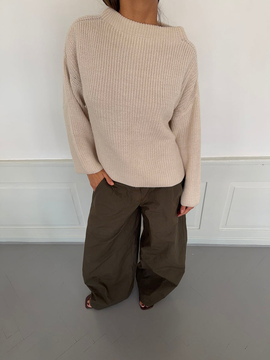 Cholana striktrøje med åben ryg - Beige