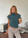 Nivena strikvest med turtleneck - Blå