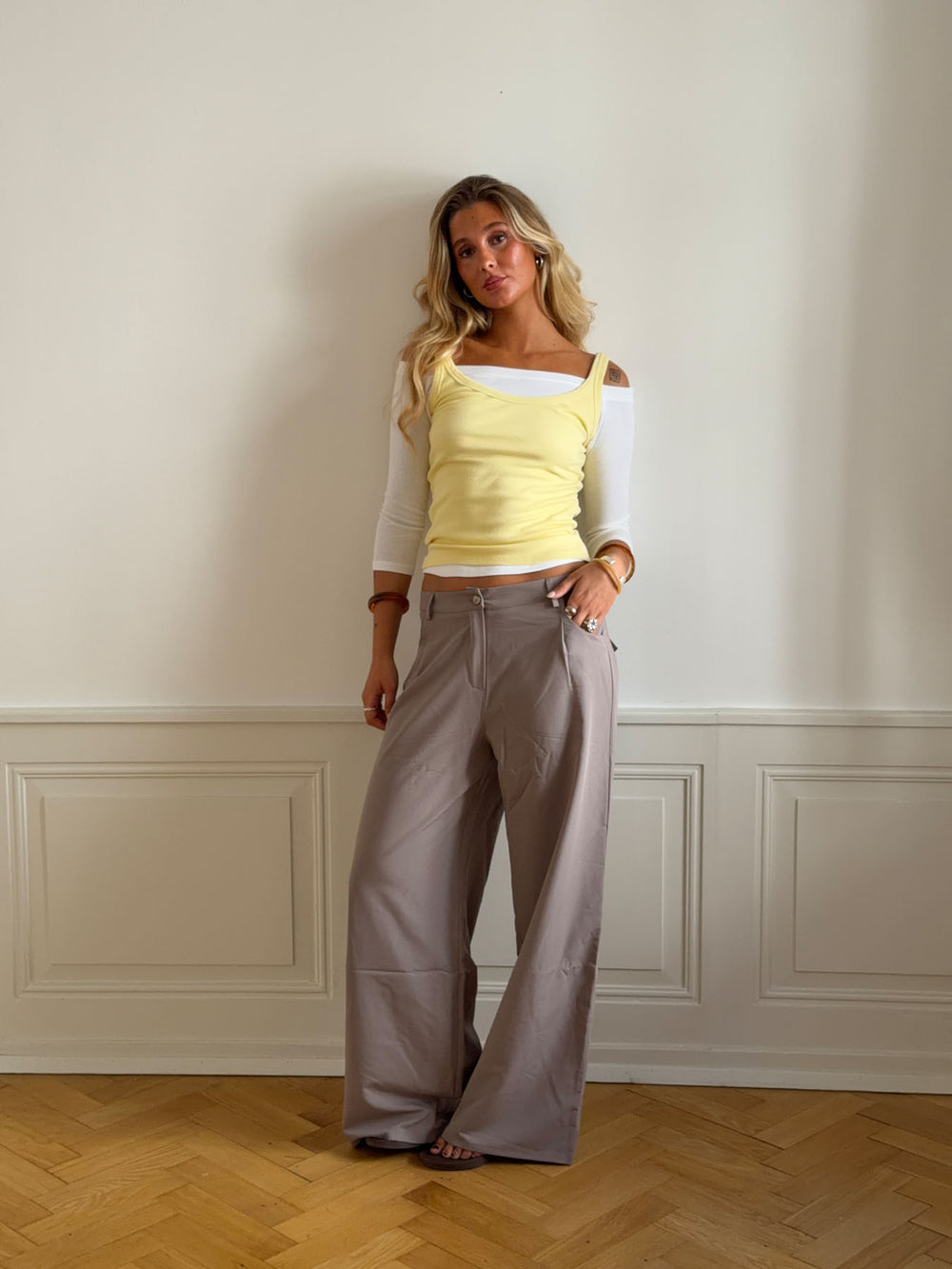 Anja suitbukser - Grå/beige