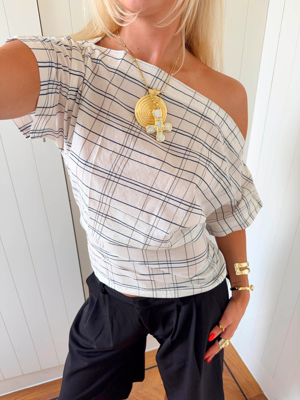 Scandivv off shoulder-top med tern - Hvid/navy