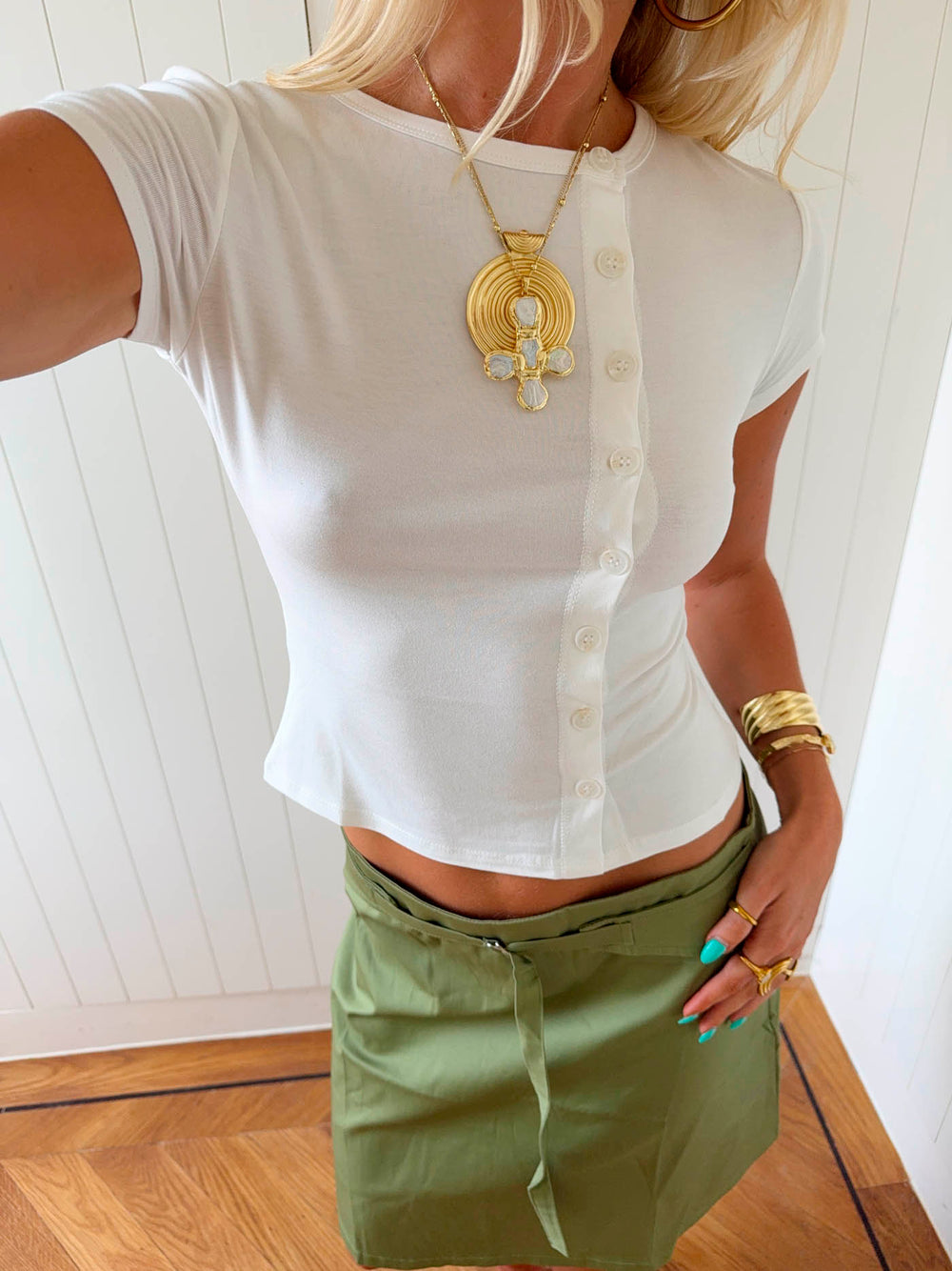 Scandivv t-shirt med knapper - Hvid