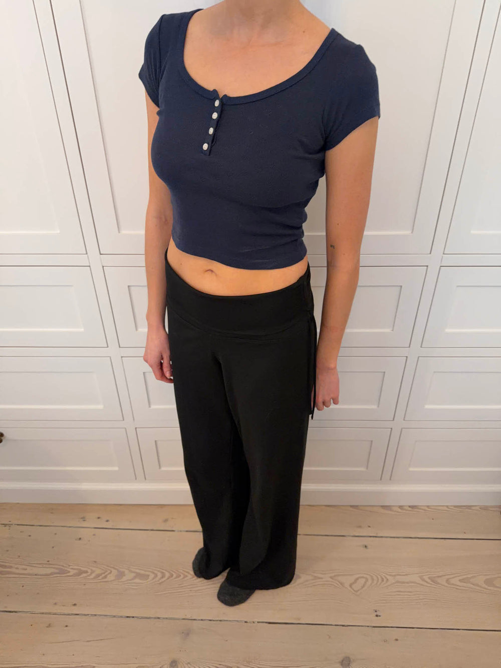 Lilian t-shirt med knapper - Navy