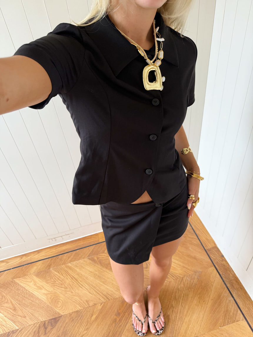 Scandivv tætsiddende blazer skjorte - Sort