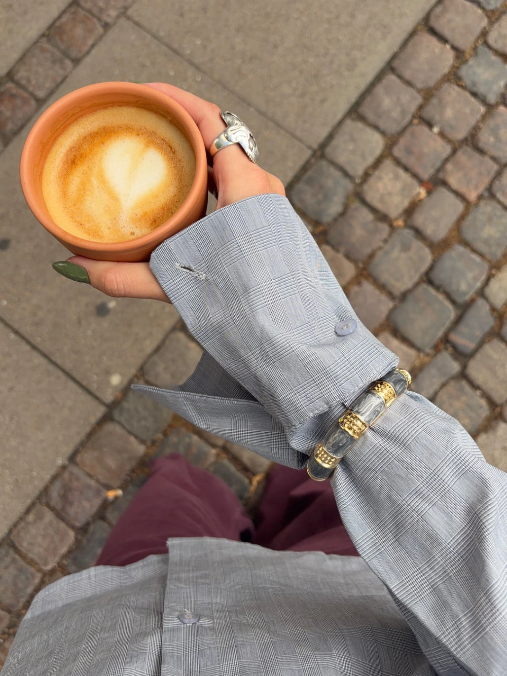 Tamma armbånd - Guld/blå