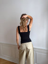 Mandaline tanktop med blondedetalje - Sort