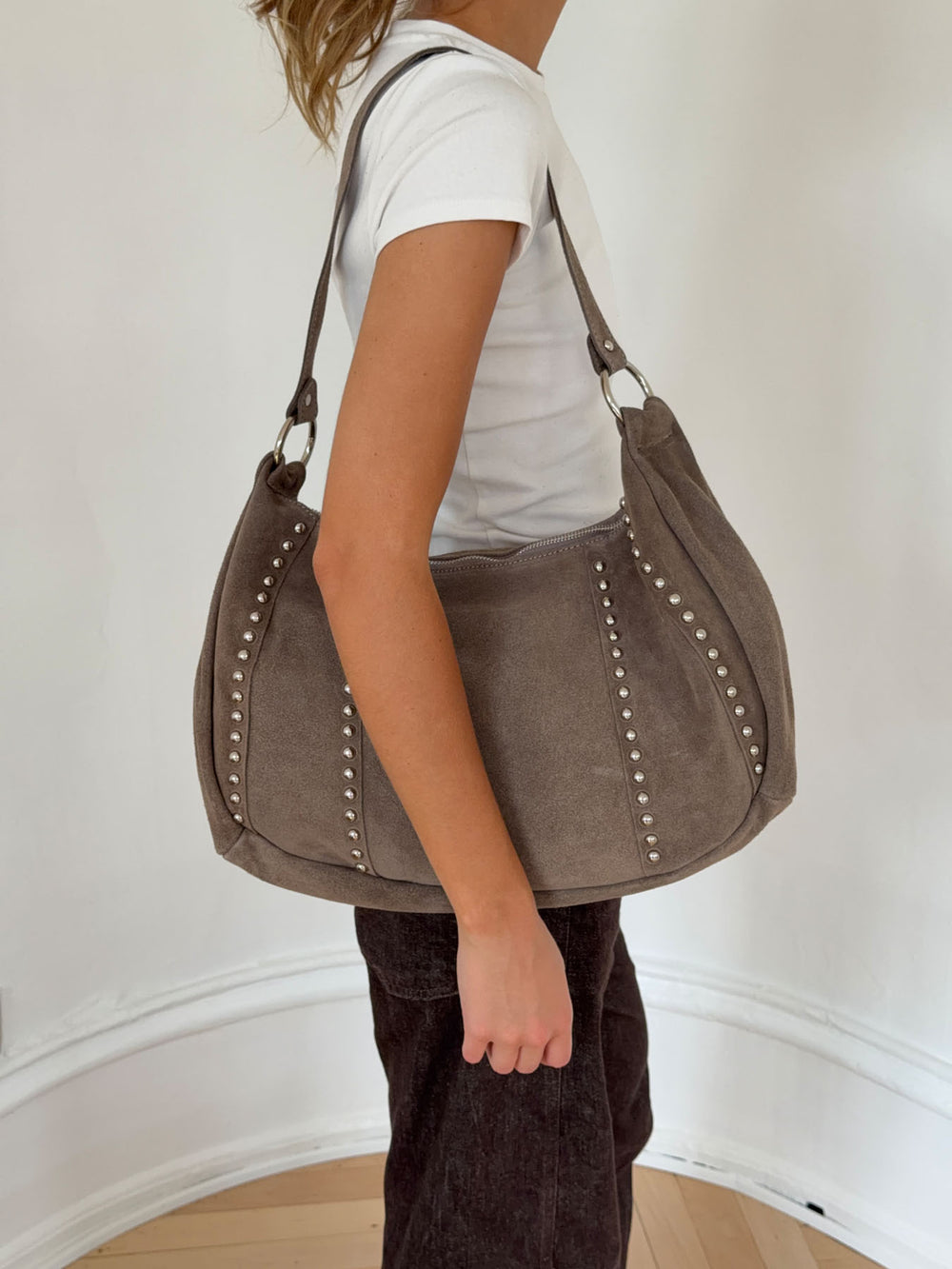 Henry taske med nitter - Taupe