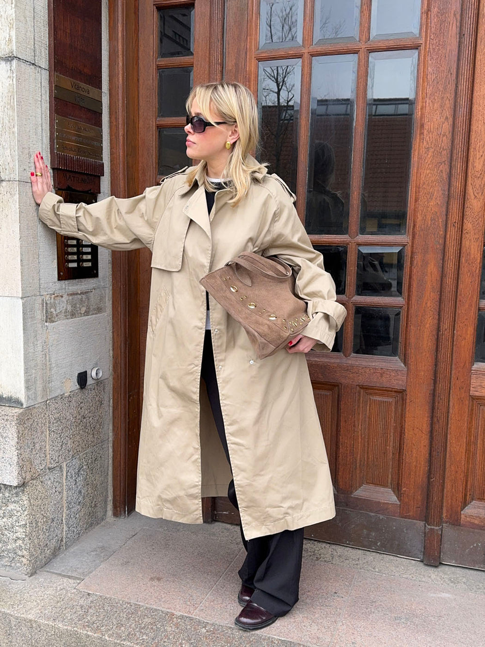 Lyra taske med nitter - Brun