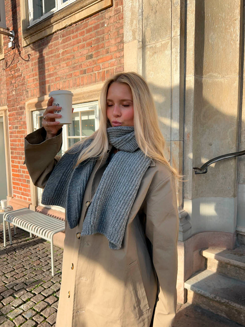 Ninita tørklæde - Gråt