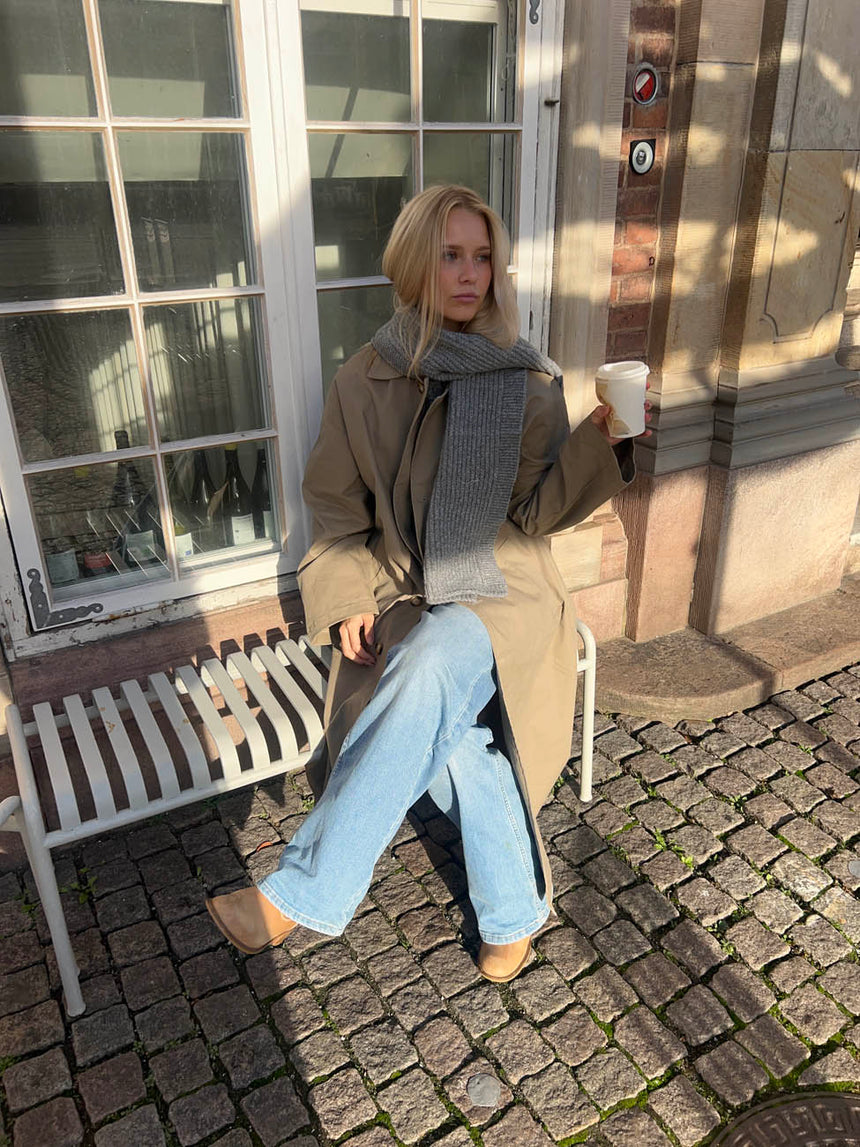 Ninita tørklæde - Gråt