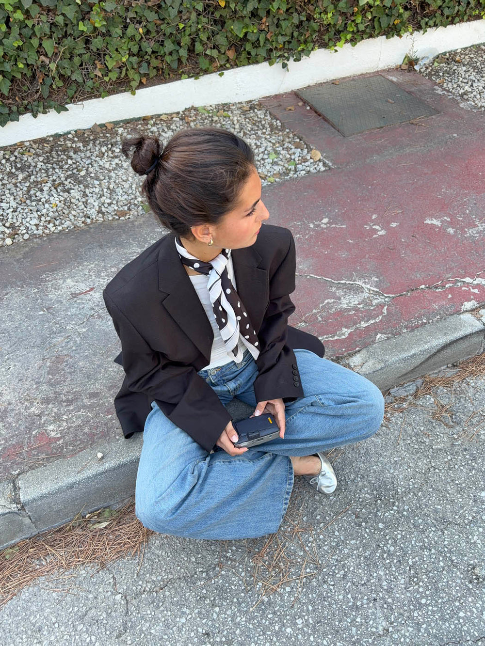 Tørklæde med polkaprikker - Sort/hvid