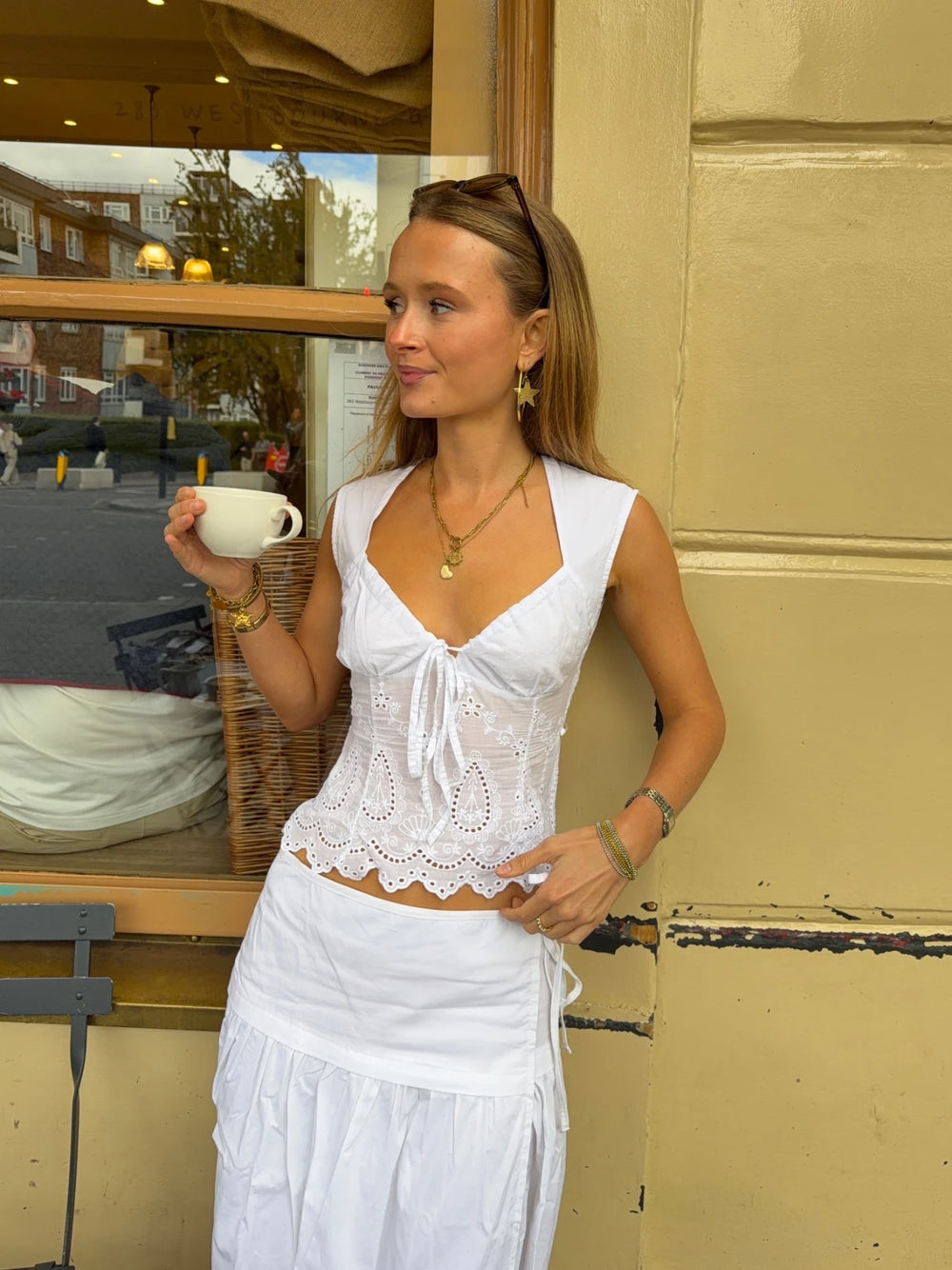 Malin Tomkins top med blondedetaljer - Hvid