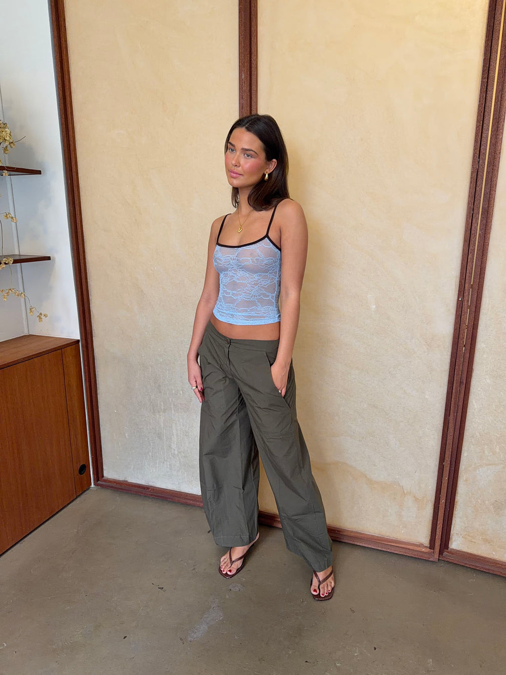 Nadja top med blonder - Blå/brun