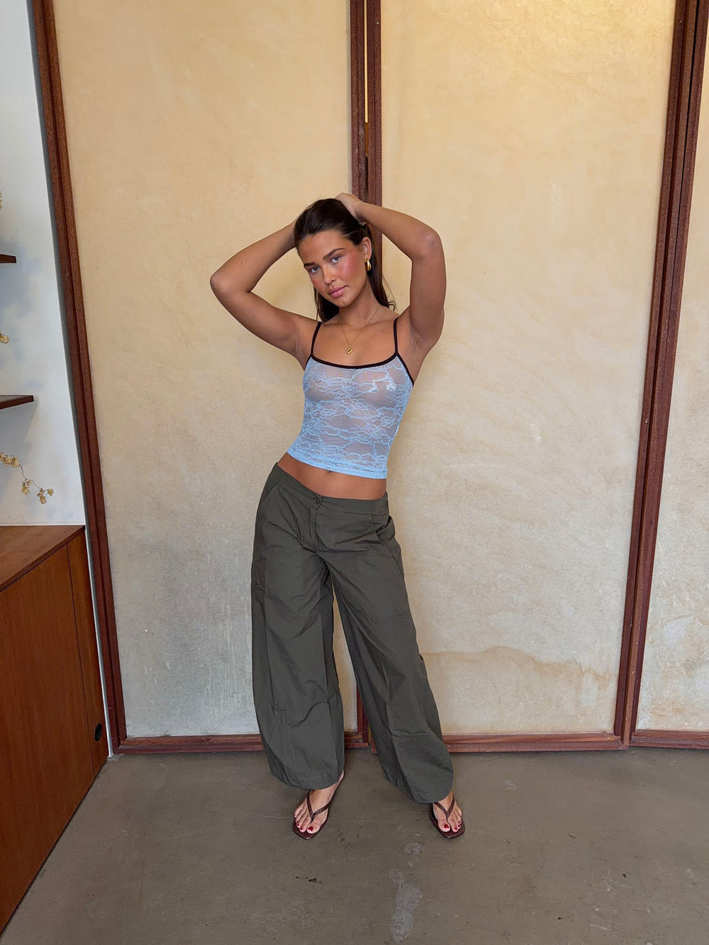 Nadja top med blonder - Blå/brun