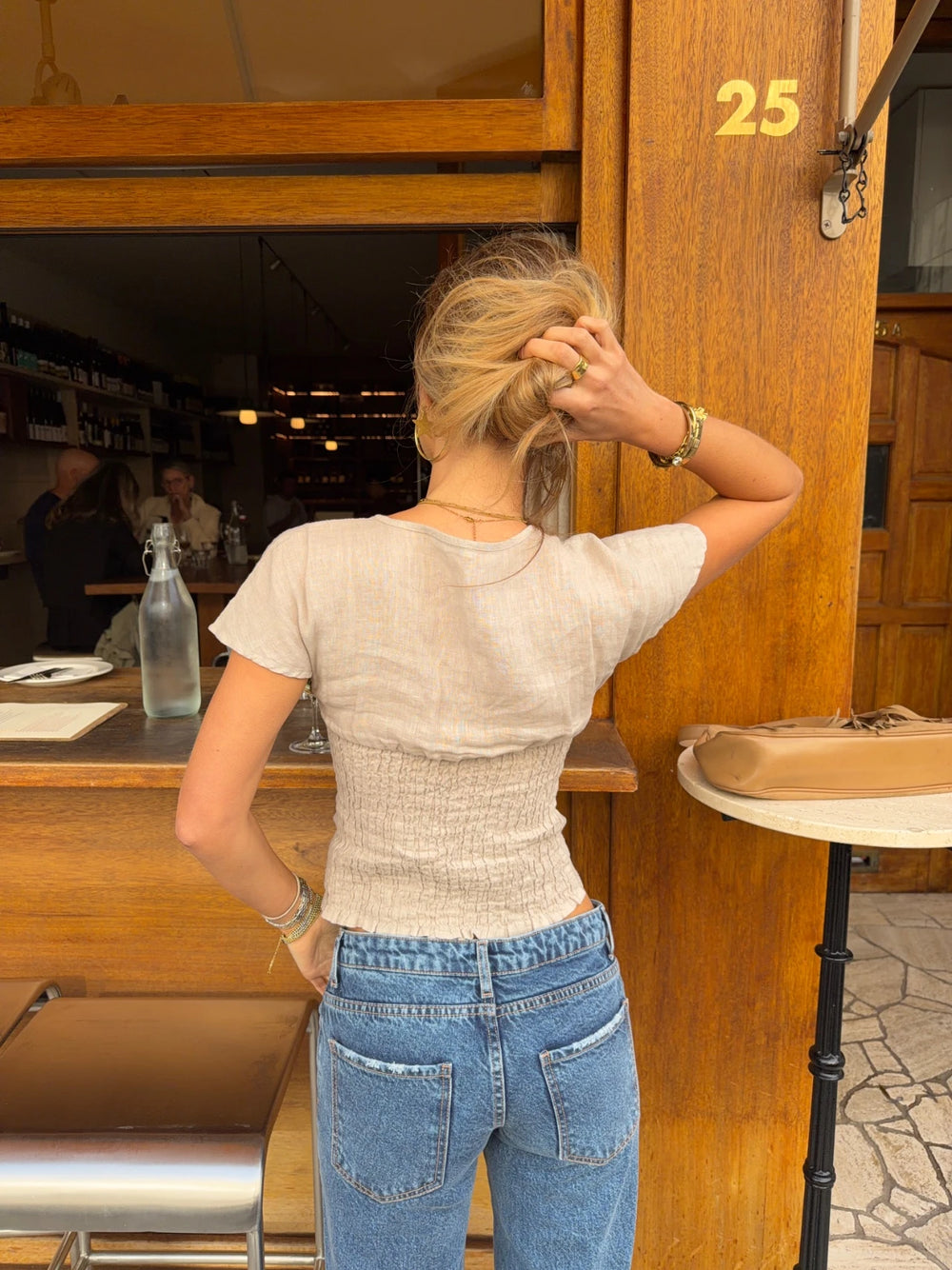 Malin Tomkins top med detaljer - Beige