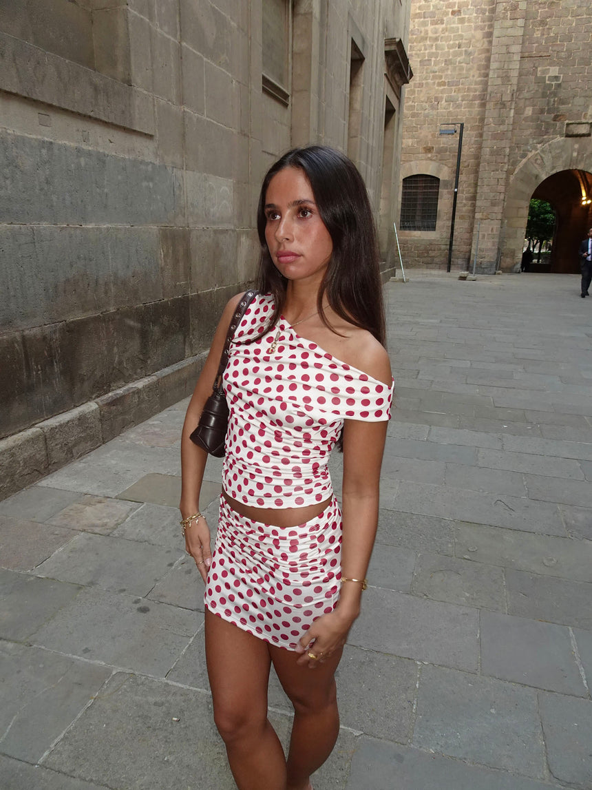 Catalina one shoulder top med polkaprikker - Rød/hvid