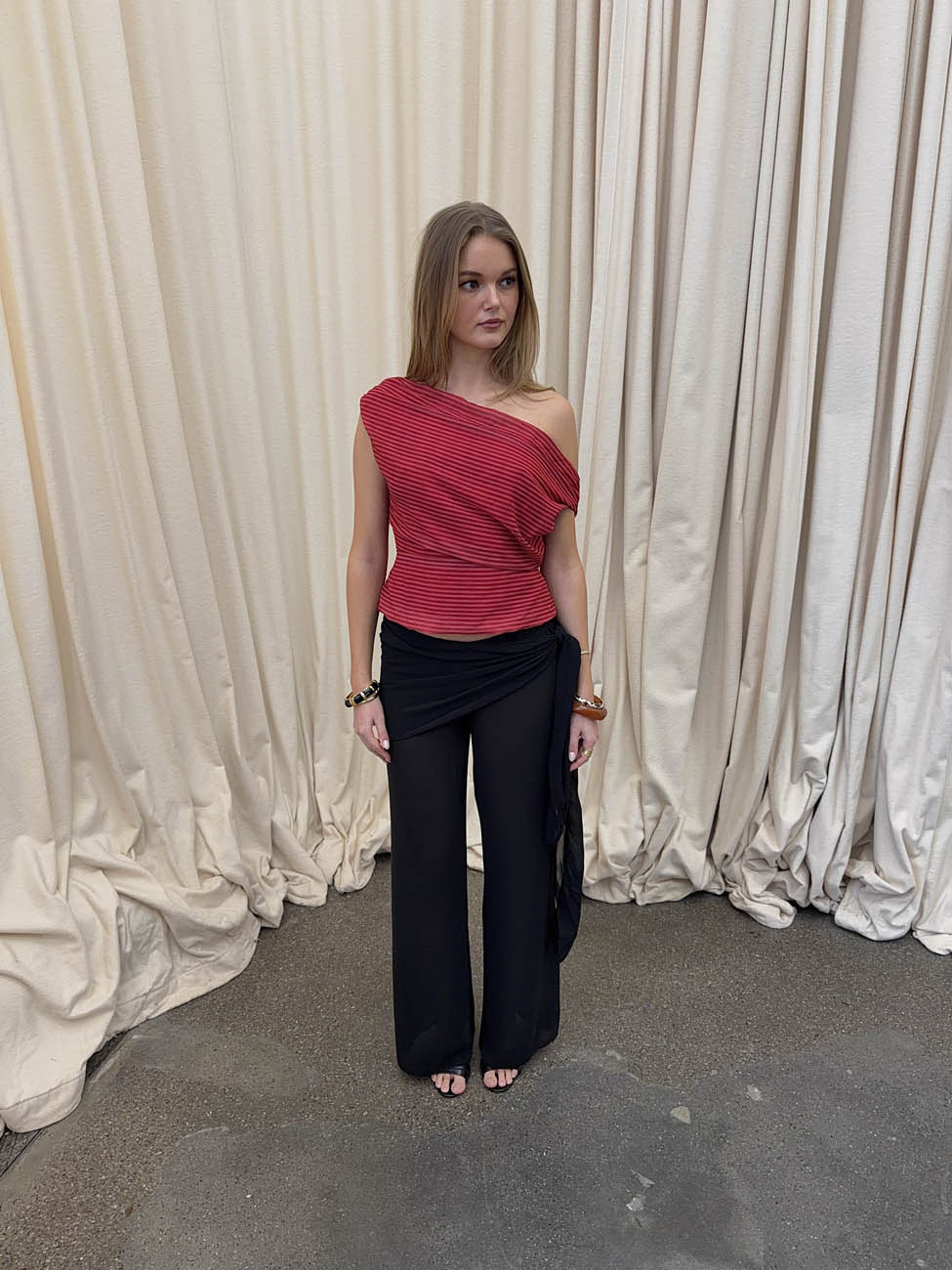 Lily top med striber - rød/bordeaux