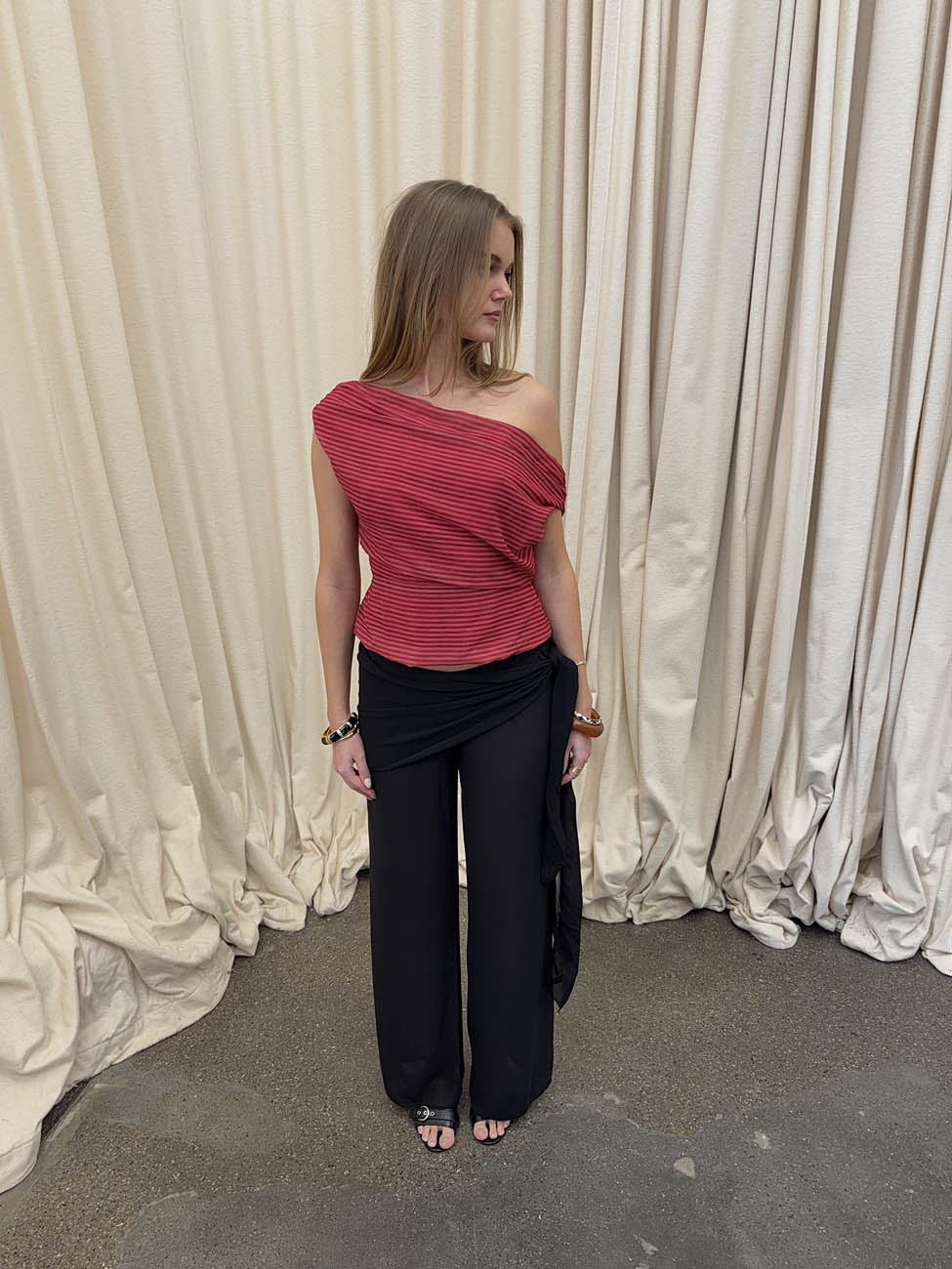 Lily top med striber - rød/bordeaux