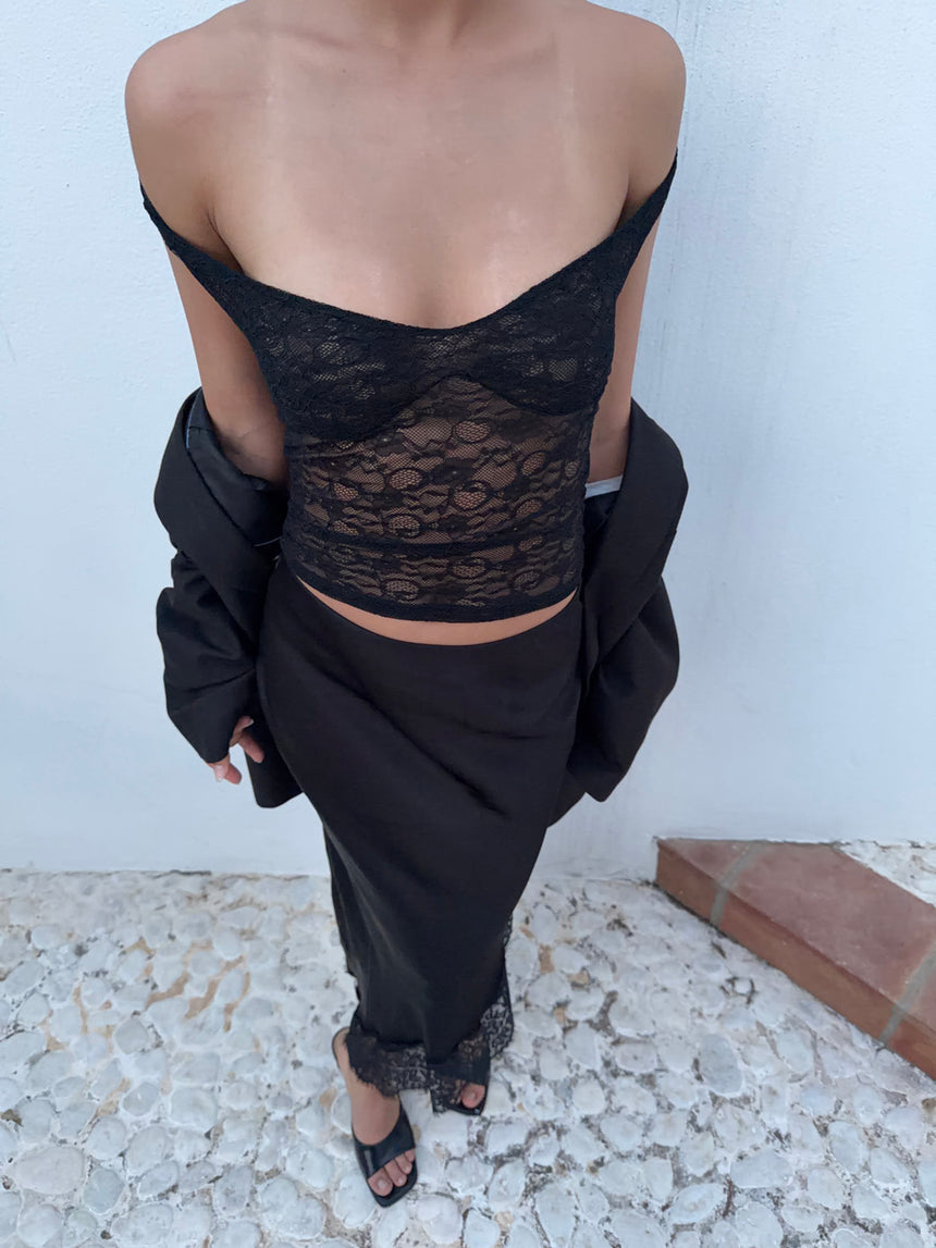 Nicoline off shoulder top i blonde - Sort