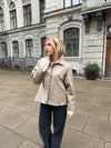 Monica kort trenchcoat - Beige