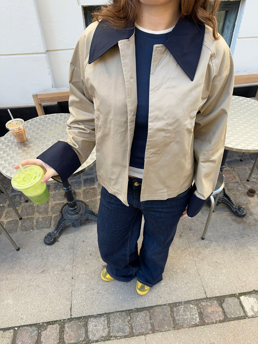 Noami trenchcoat med krave - Beige/navy