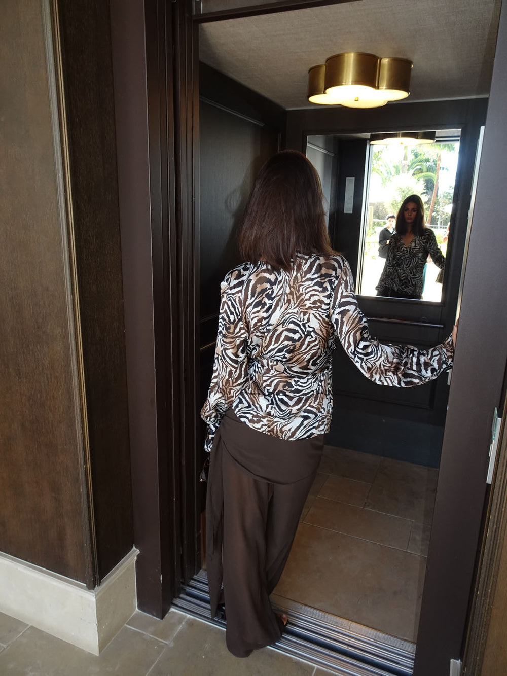 Zebriana bluse med zebra print - Brun/hvid/sort