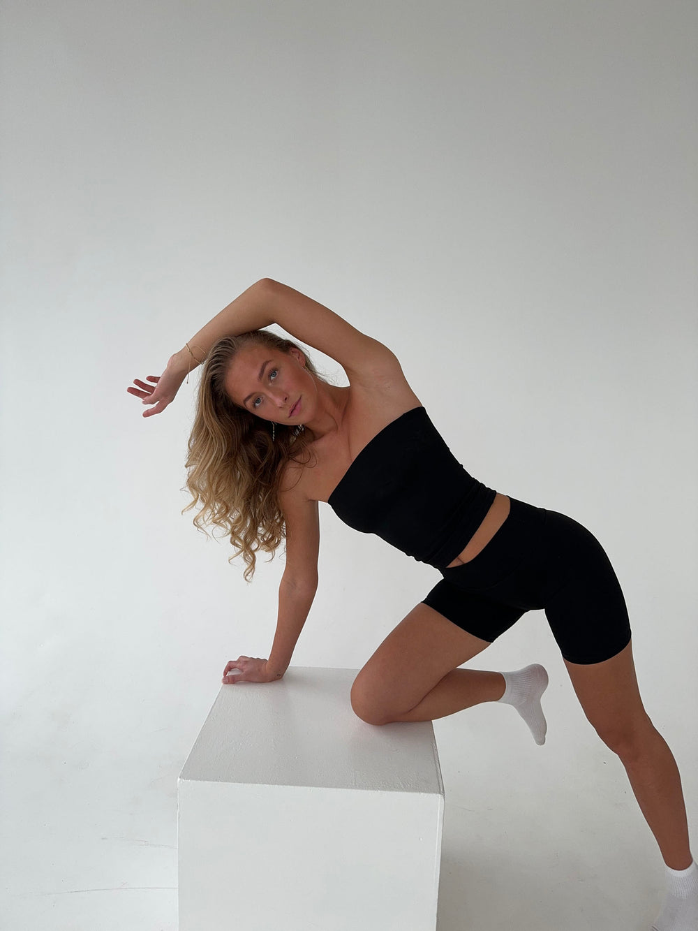 Core tube top - Jet Black