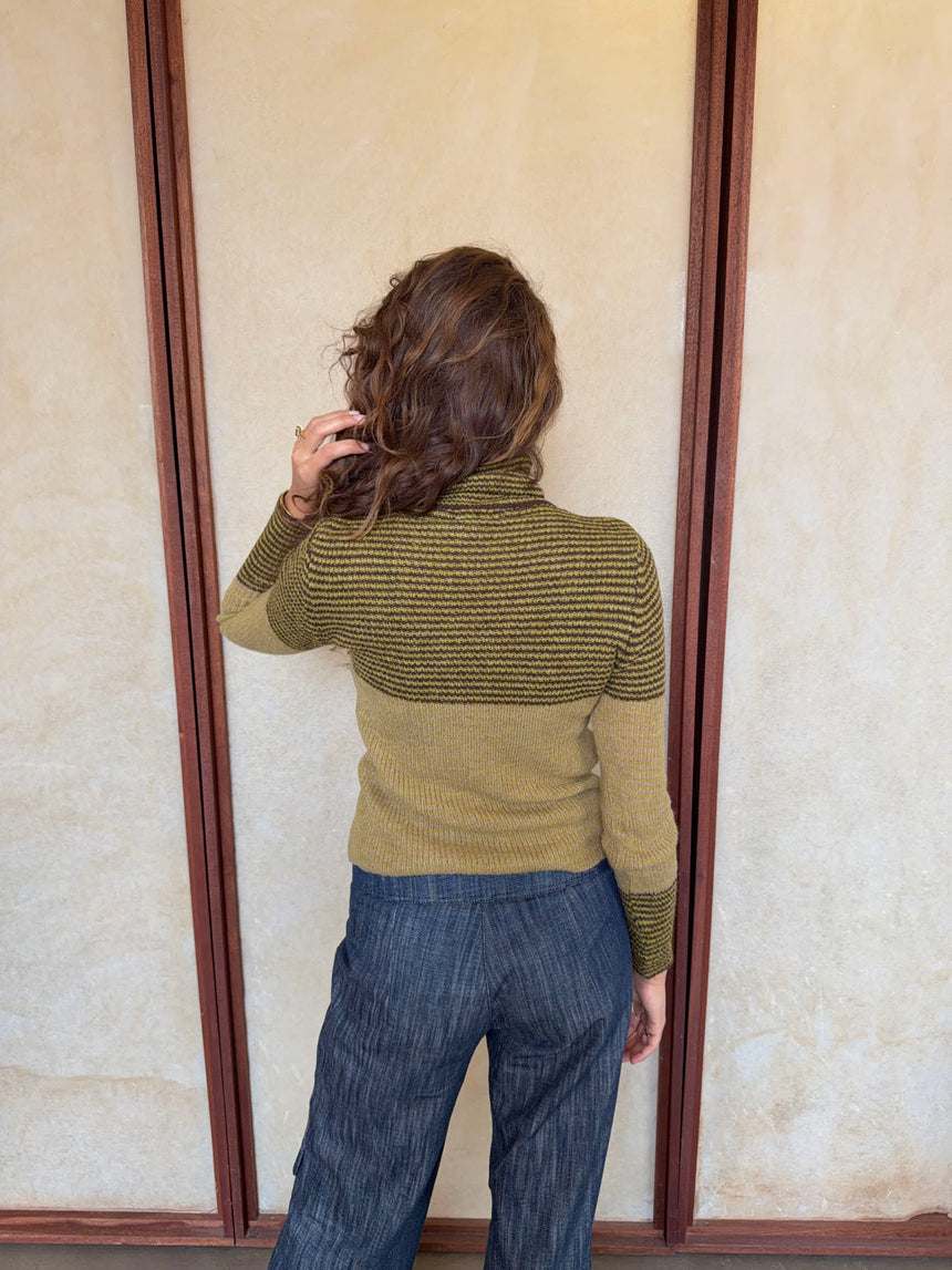 Swela striktrøje med turtleneck - Grøn/brun