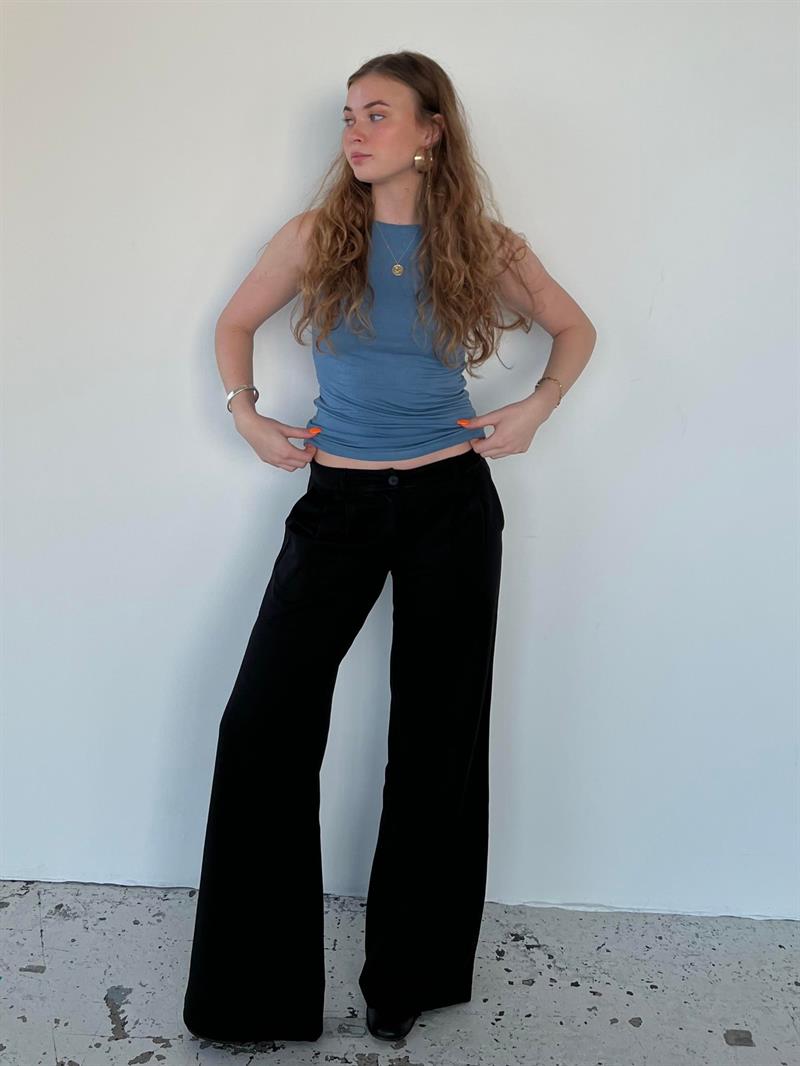 Anna Olympia wide leg suit pants - Sort