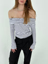 Thea off shoulder bluse - hvid med navy striber