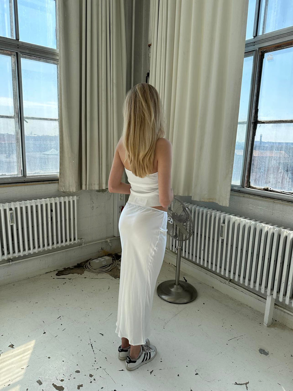 Gabrielle satin nederdel - hvid