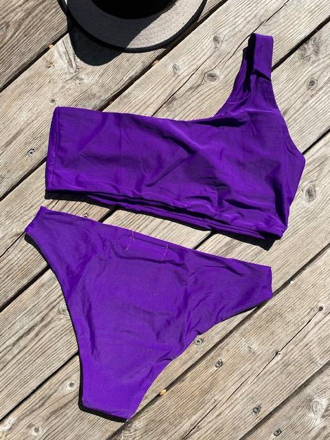 Zoya bikini lilla