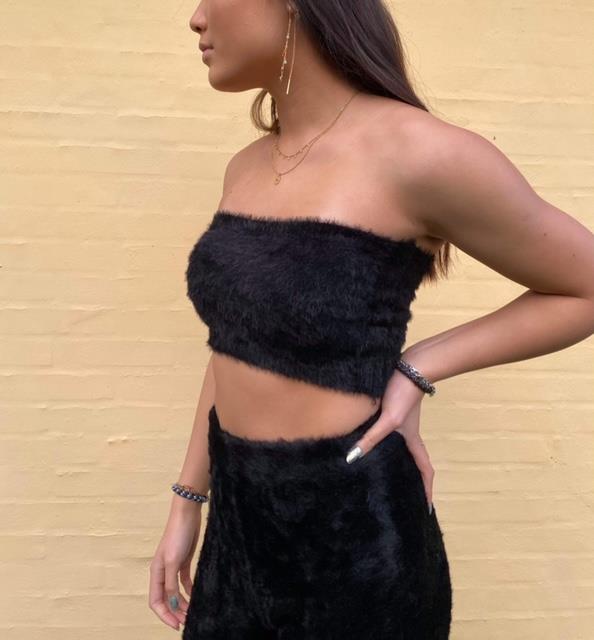 Fluffy tube top sort