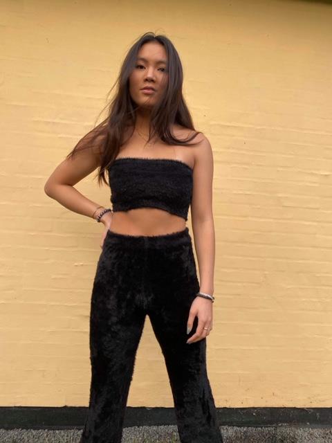 Fluffy tube top sort