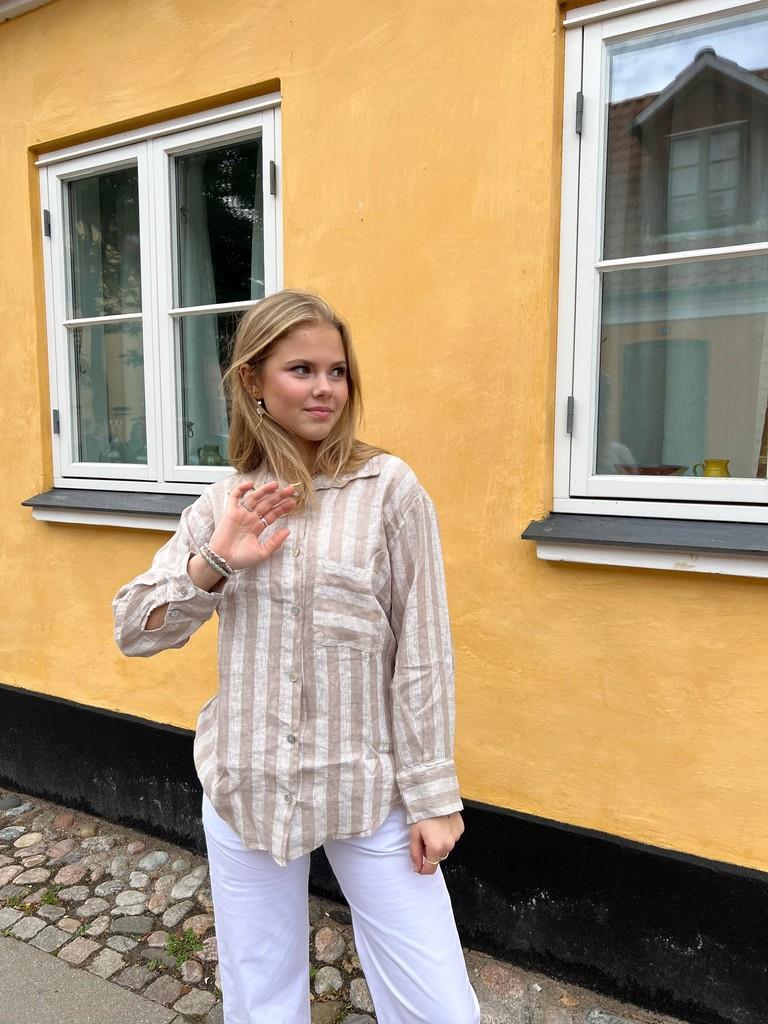Kaisa hør skjorte med brede striber - beige
