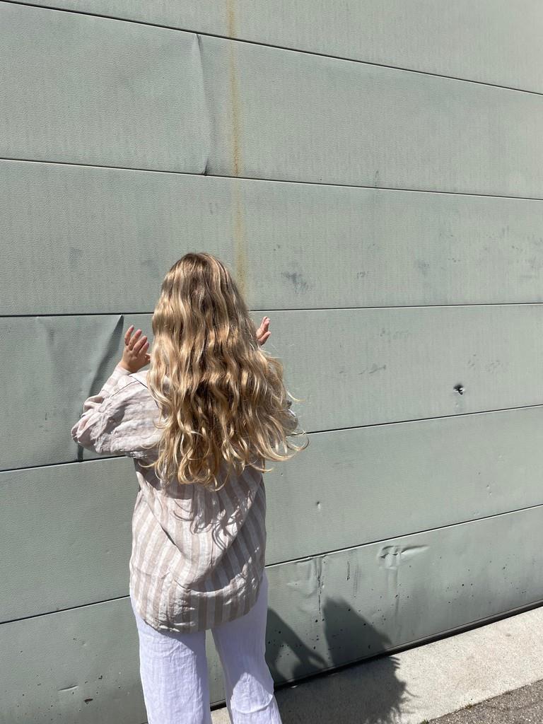 Kaisa hør skjorte med brede striber - beige