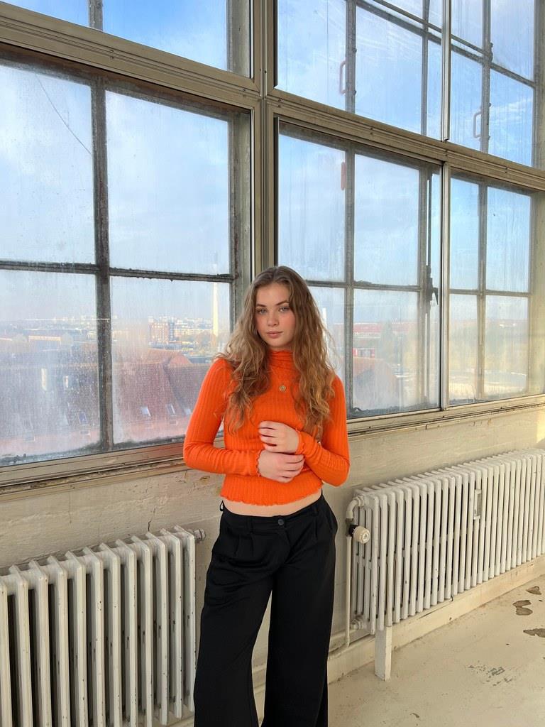 Anna Olympia langærmet bluse - Orange