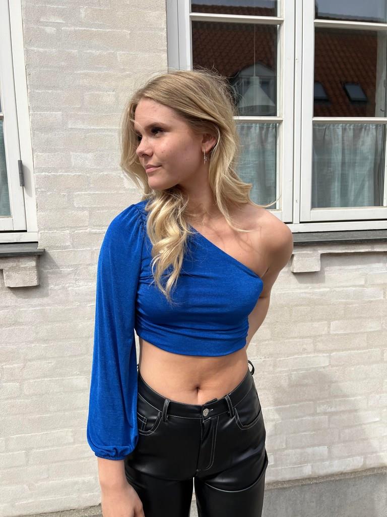 Samira one shoulder bluse - blå