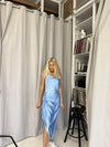 Mathea satin kjole blå