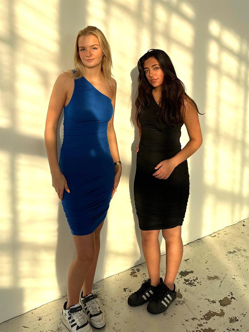 Premium - one shoulder kjole sort