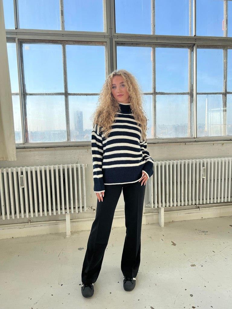 Berta striktrøje - navy/hvid