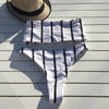 Melani bikini