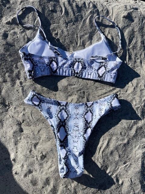 Laguna bikini